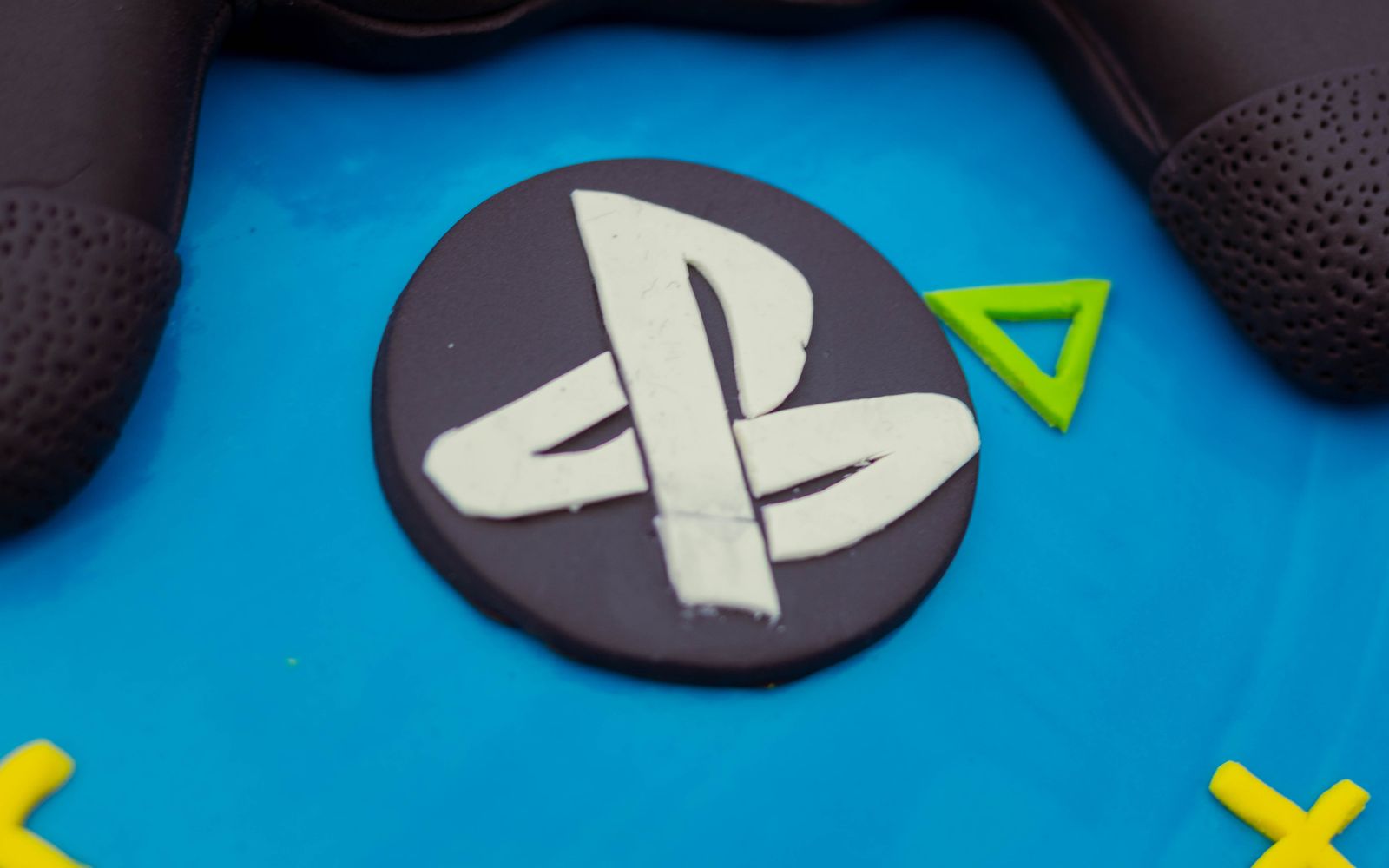 PlayStation controller and logo