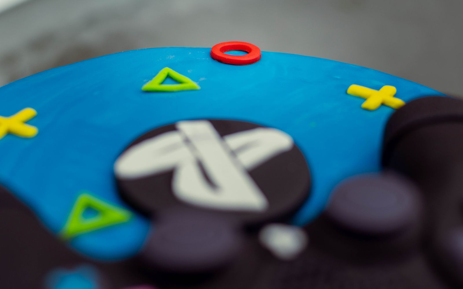 PlayStation controller and logo