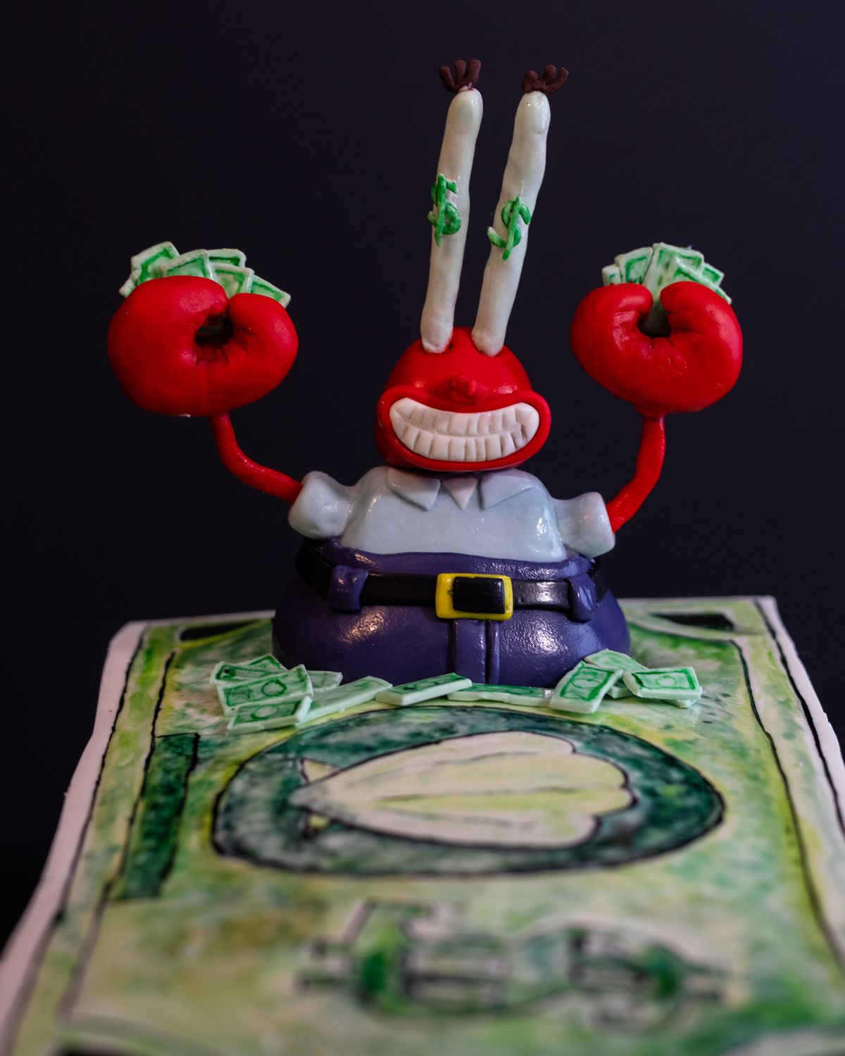 Mr. Krabs and painted banknote